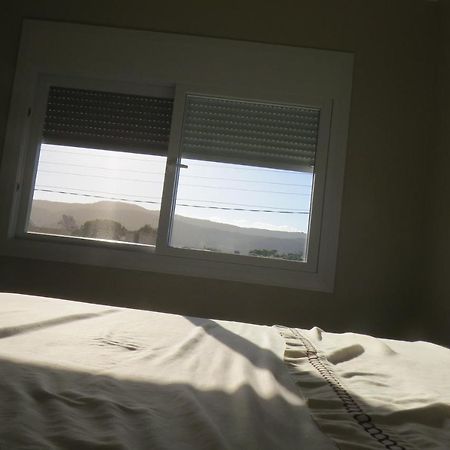Casa Nova Confortavel E Aconchegante กาโรปาบา ภายนอก รูปภาพ