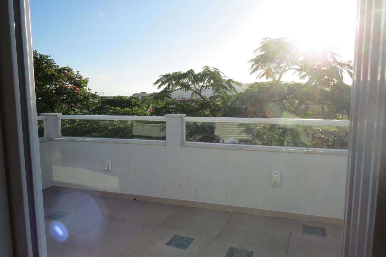 Casa Nova Confortavel E Aconchegante กาโรปาบา ภายนอก รูปภาพ